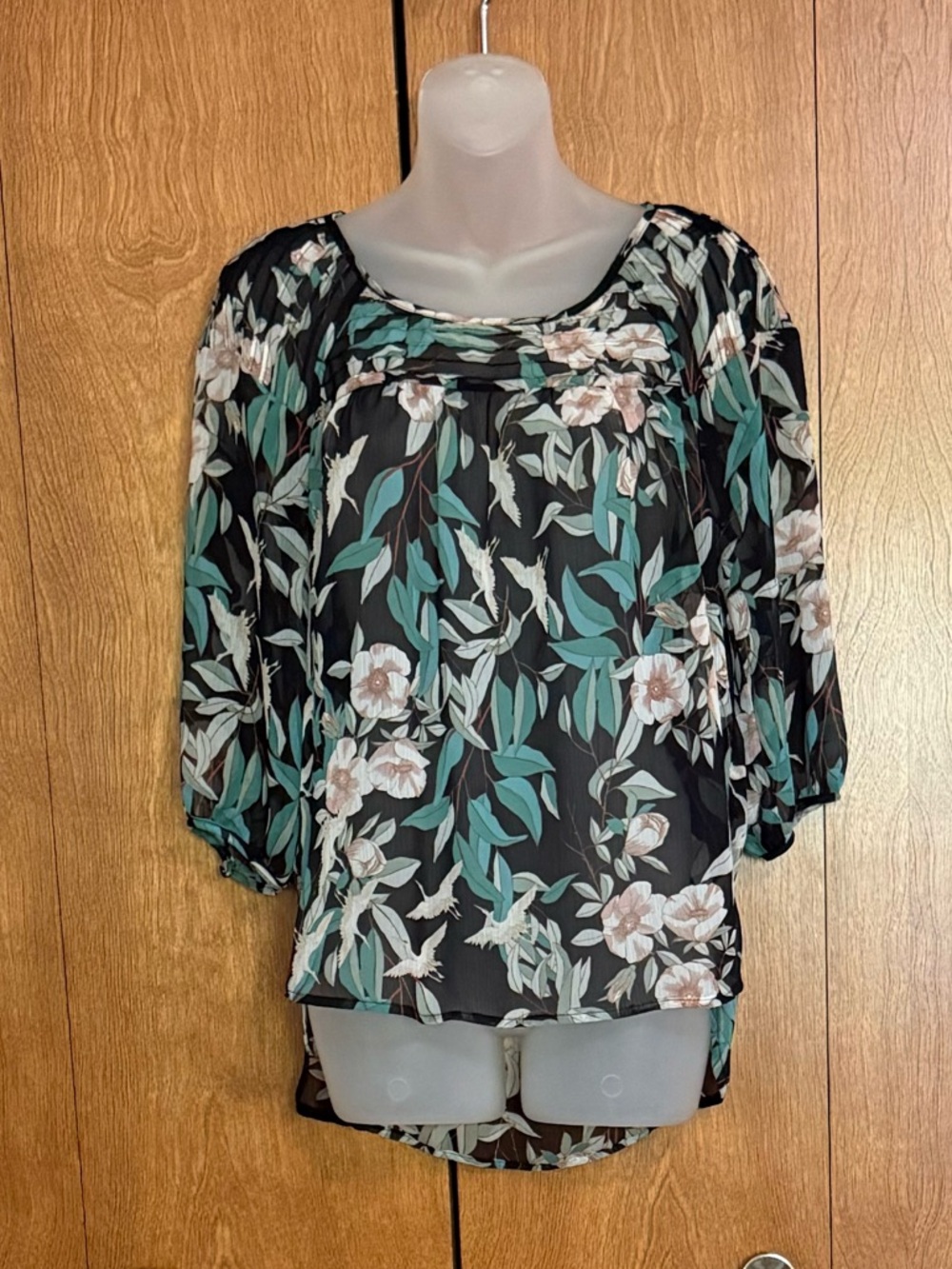 LC Lauren Conrad Black Floral Blouse Size S NWOT